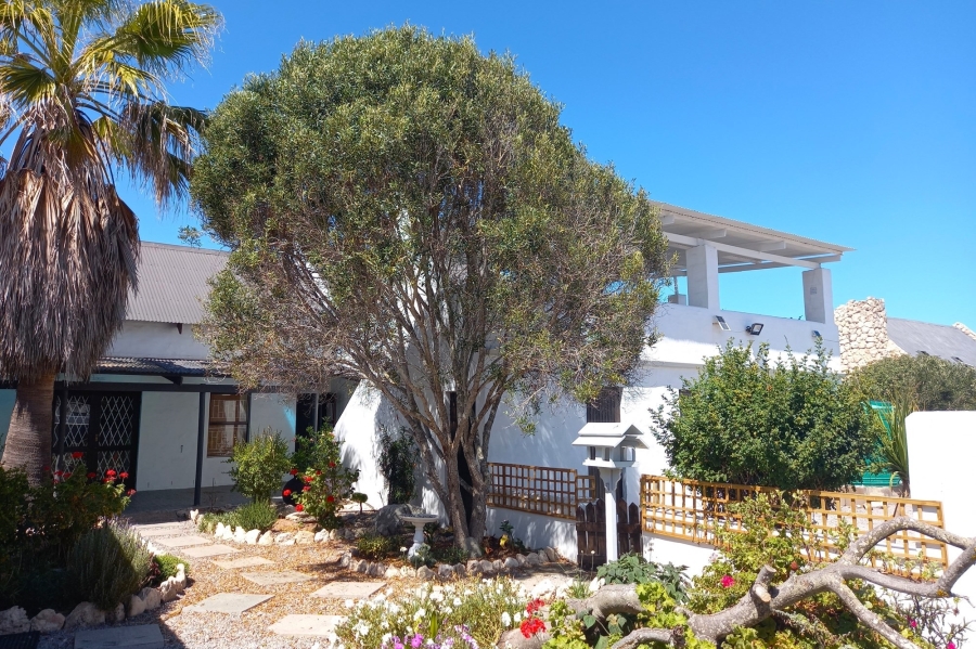 6 Bedroom Property for Sale in Jacobsbaai Western Cape